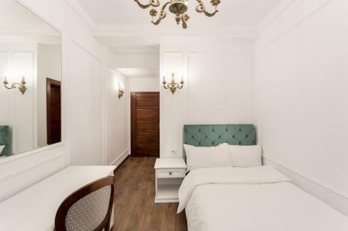 Lahovary Palace Hotel