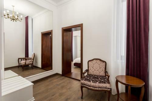 Lahovary Palace Hotel