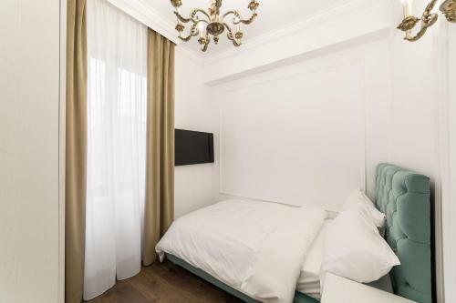 Lahovary Palace Hotel