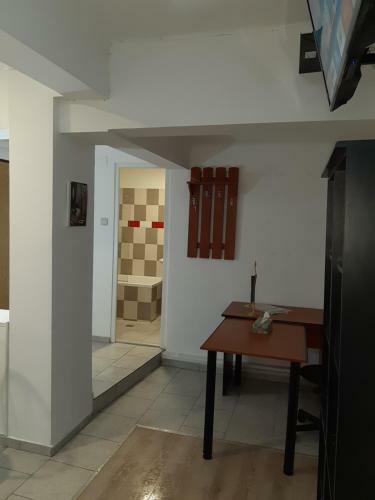 Carol 51 Hostel