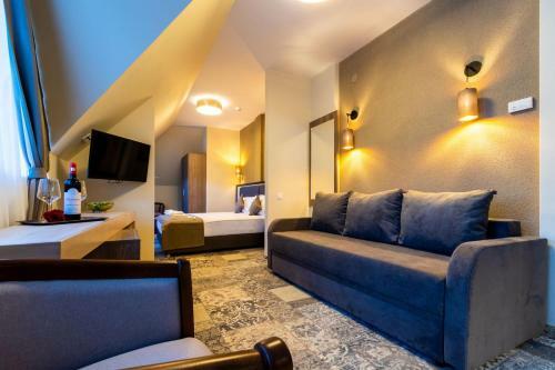 Hotel Izvoare Caciulata