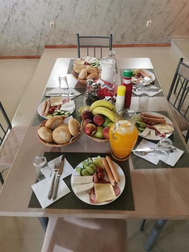 Hostal Dnt House & Spa