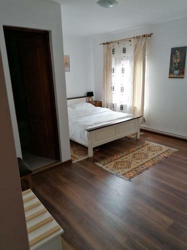 Hostal Casa Poenaru