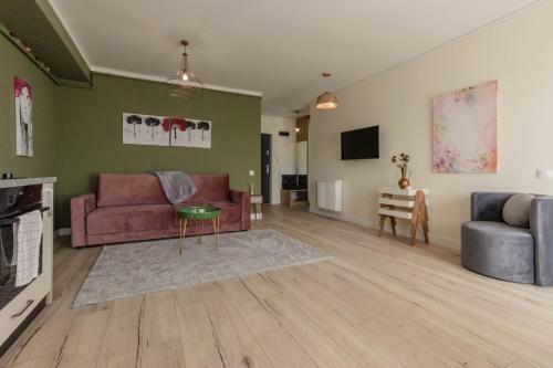Ares Aparthotel