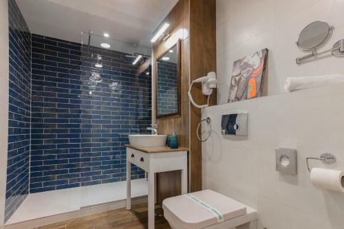 Ares Aparthotel
