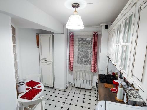 Escala Deluxe Apartment