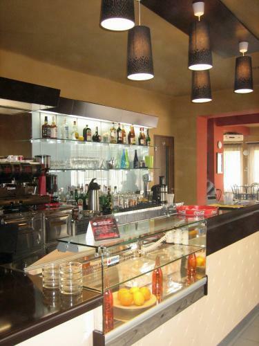Hostal L�z�r Pension & Restaurant