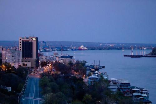 Apartamento Penthouse Evianne Faleza