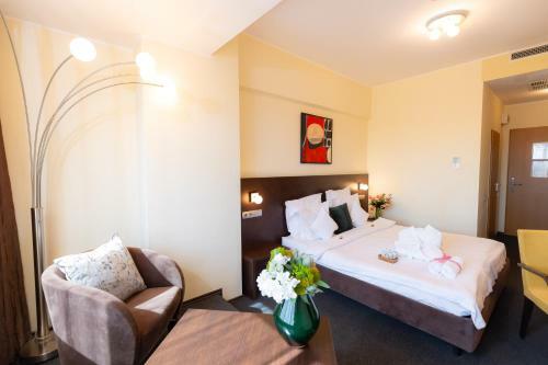 Terra Clinique Hotel
