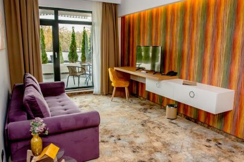 Grand View Hotel & Suites Copou