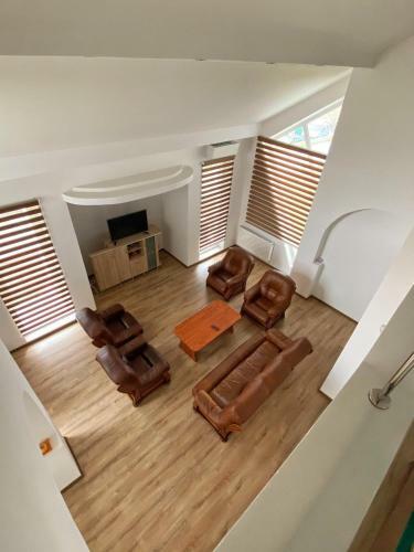 Hostal Vila Nei