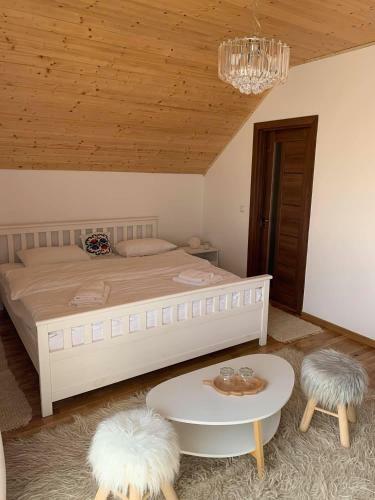 Hostal Rai Pe Vale