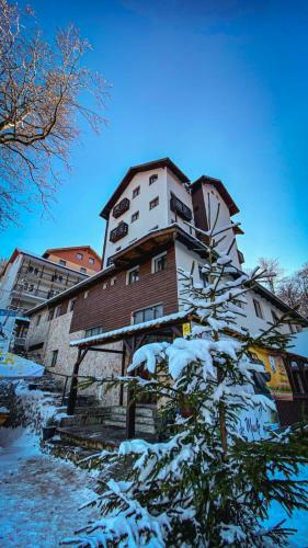 Hostal Dor De Munte Straja