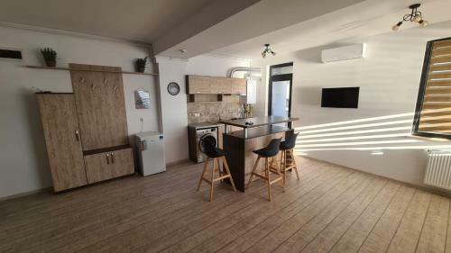 Paradis Apartments - Adamar