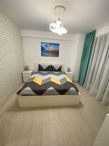 Lake View Luxury Apartment