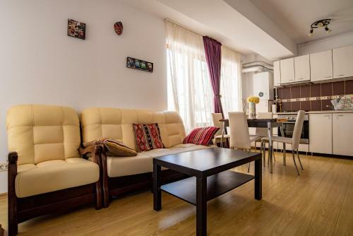 Apartel Anelis