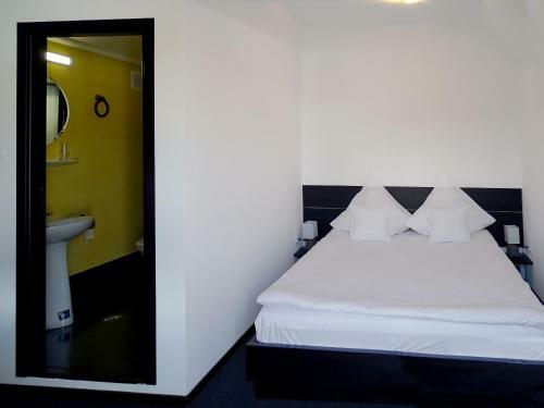 Prince Hotel