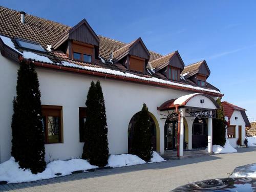 Prince Hotel