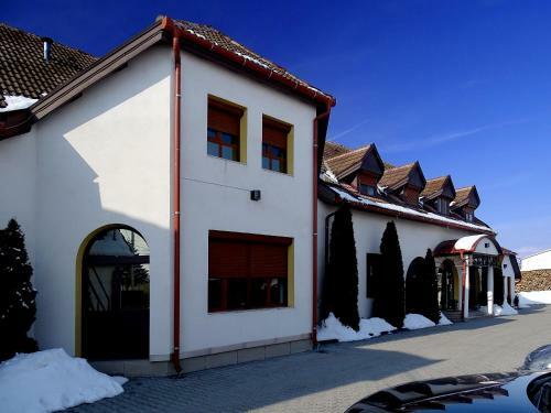 Prince Hotel