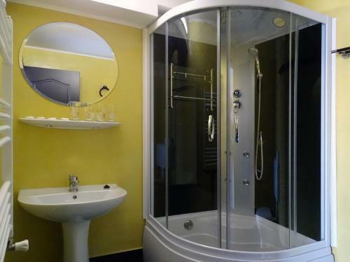 Prince Hotel