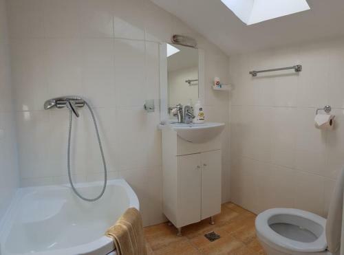 Hostal Summer Rain Mamaia Nord