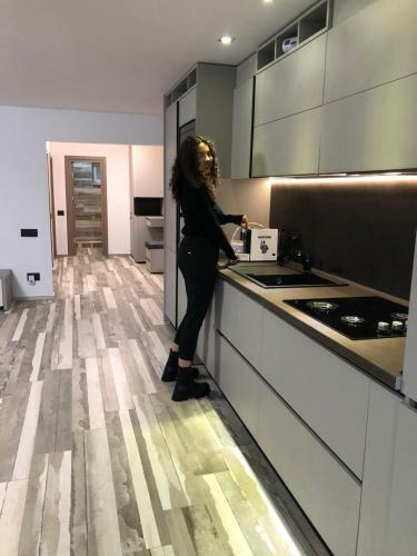 Three-bedroom Luxury Apartment Marina