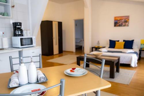 Mida Summer Apartments