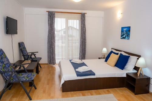 Mida Summer Apartments