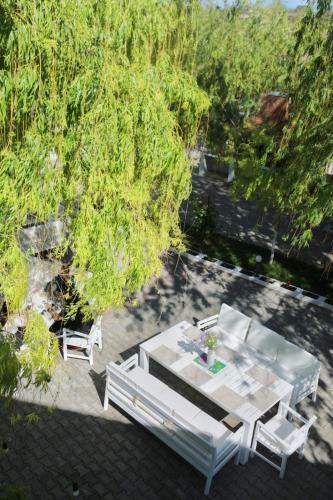 Hostal Pensiunea La Salcia Linistita