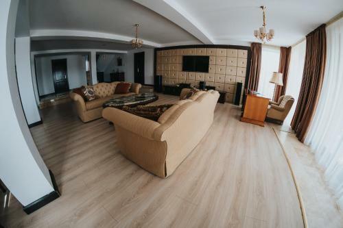 Hostal Carla Residence