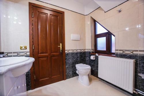 Hostal Casa 3 Guesthouse