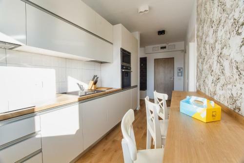 Fantastic Apartment At Prima Residence