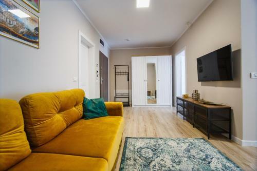Apartamento Light And Color At West Residence
