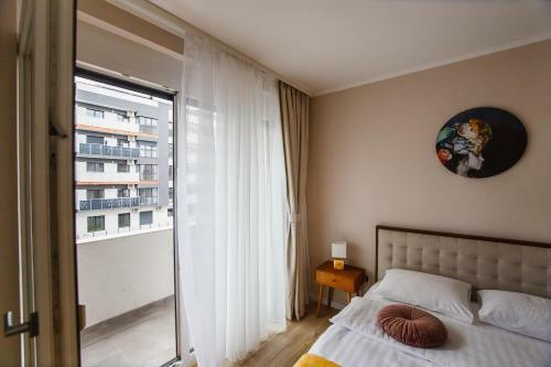 Apartamento Light And Color At West Residence