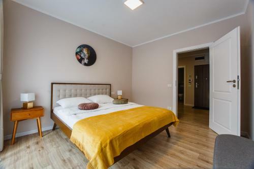 Apartamento Light And Color At West Residence
