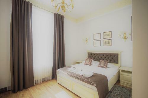 Hotel La Curtea Domneasca
