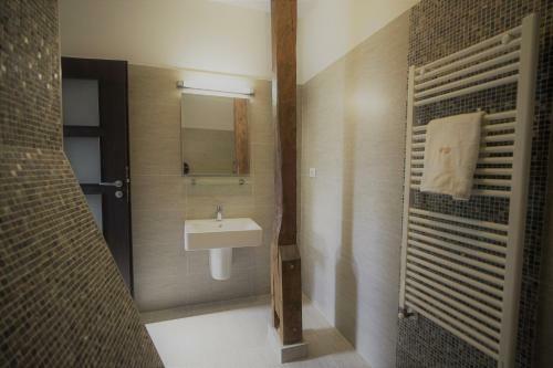 Hotel La Curtea Domneasca