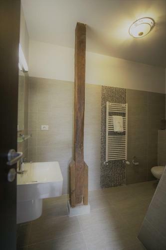 Hotel La Curtea Domneasca
