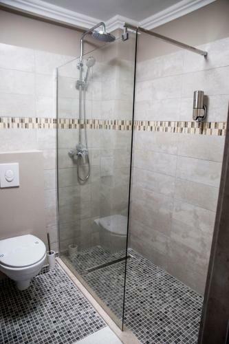 Hotel Yarus Plus