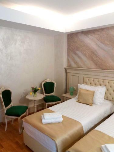 Hostal Park Luxury Rooms