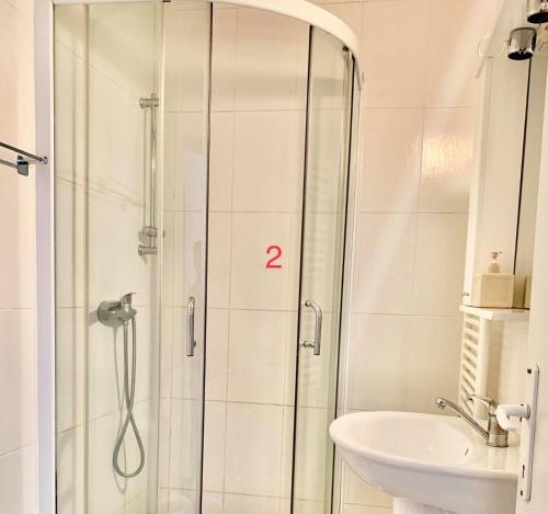 Hostal Pensiunea Restaurant Bucovina (Carmeniasrl)