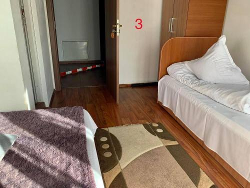 Hostal Pensiunea Restaurant Bucovina (Carmeniasrl)