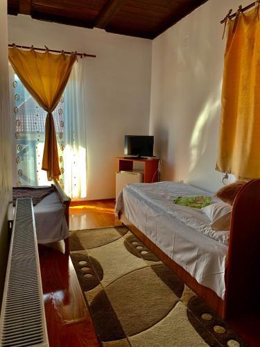 Hostal Pensiunea Restaurant Bucovina (Carmeniasrl)