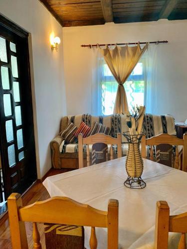 Hostal Pensiunea Restaurant Bucovina (Carmeniasrl)