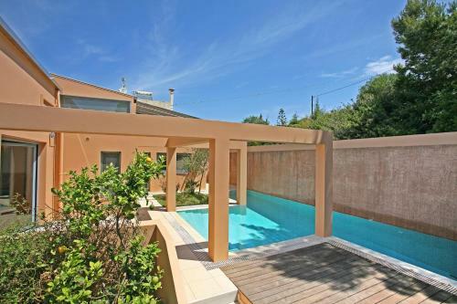 Villa Unlimited Blue
