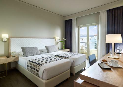 Irida Hotel