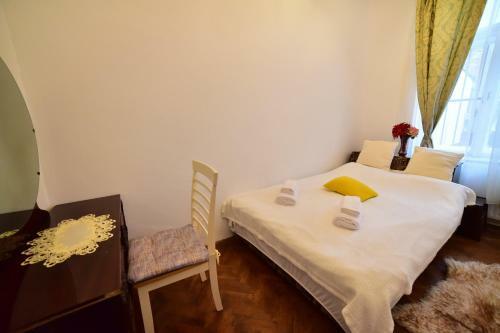 La Cristina - Big Square Apartment