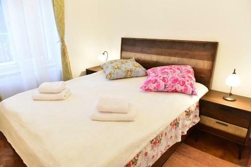 La Cristina - Big Square Apartment