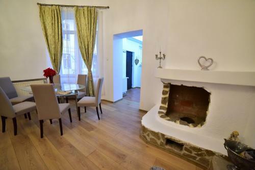 La Cristina - Big Square Apartment