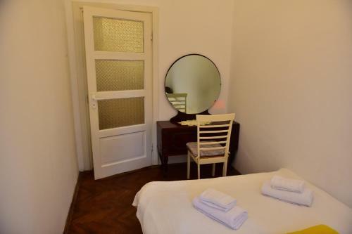 La Cristina - Big Square Apartment